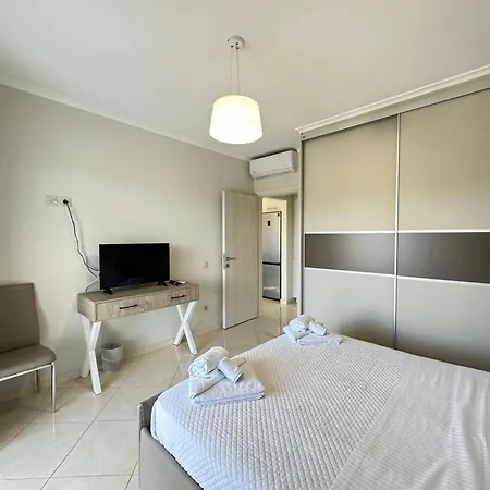 Elpida Luxury Apartments Suites Nydri  Exterior photo