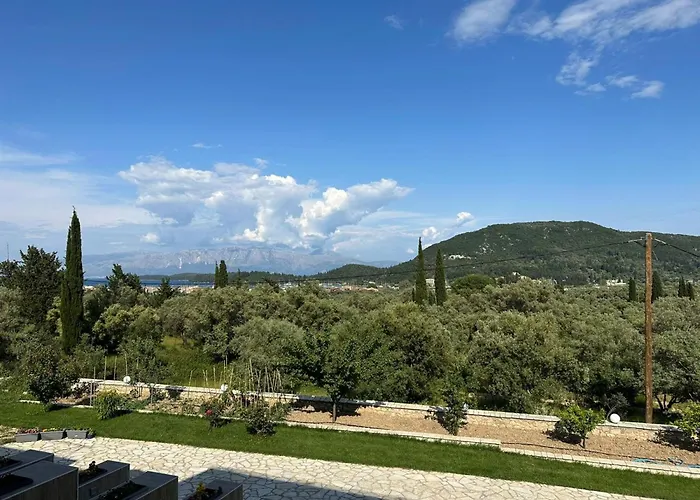 Elpida Luxury Apartments Suites