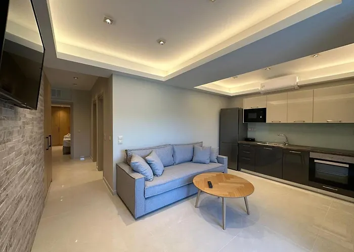 Elpida Luxury Apartments Suites