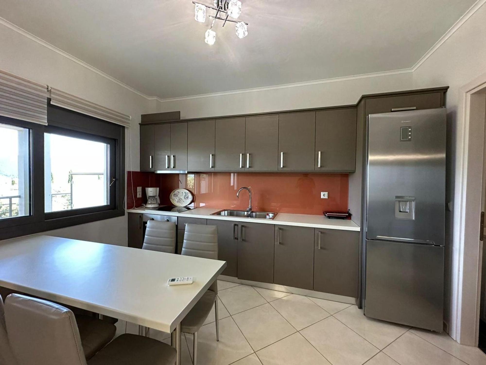 Elpida Luxury Apartament