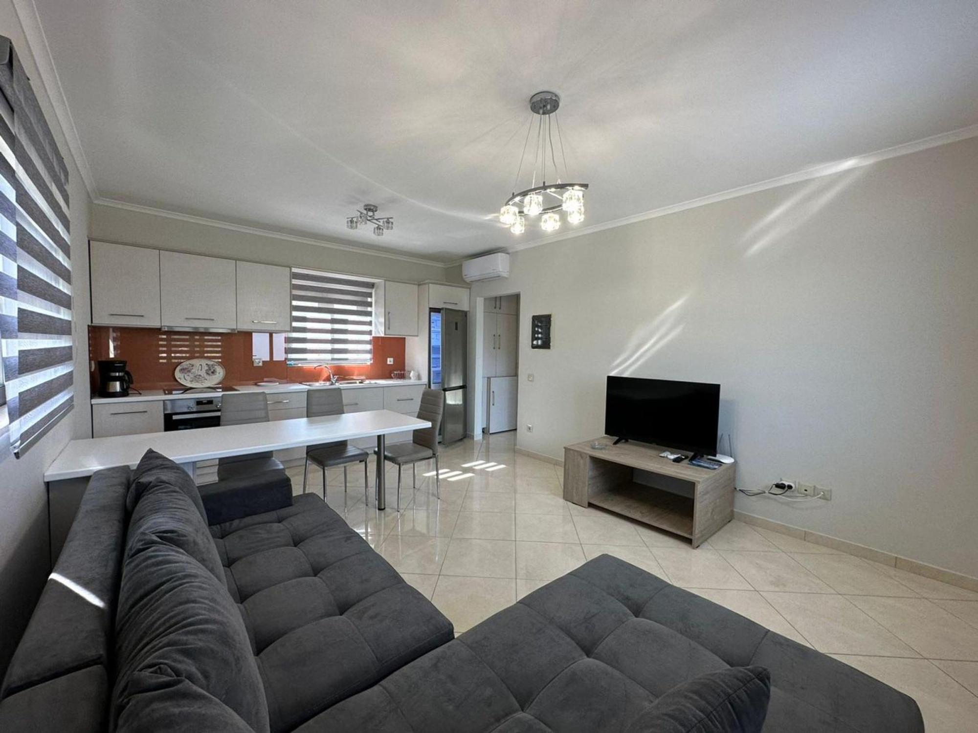 Elpida Luxury
