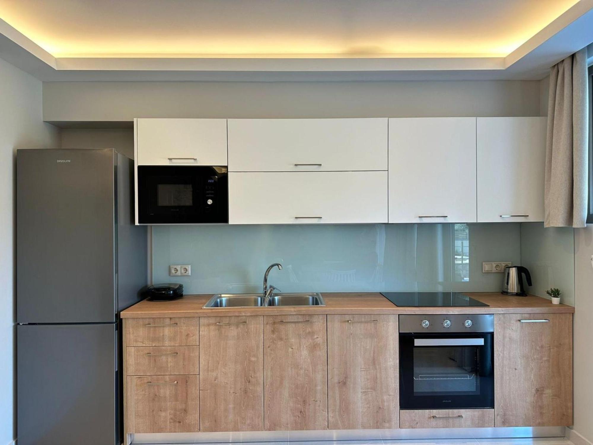Elpida Luxury Apartment