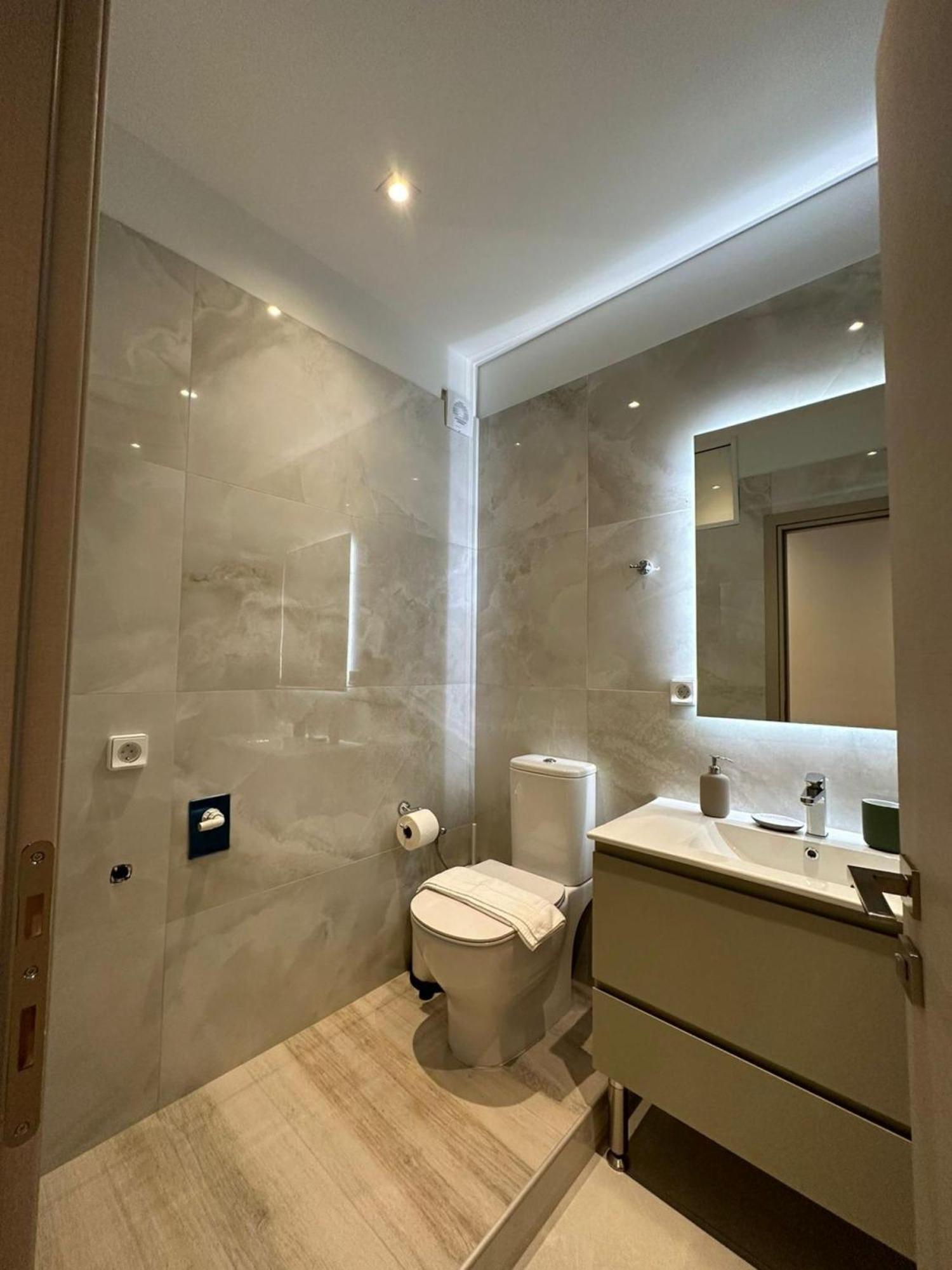 Elpida Luxury *