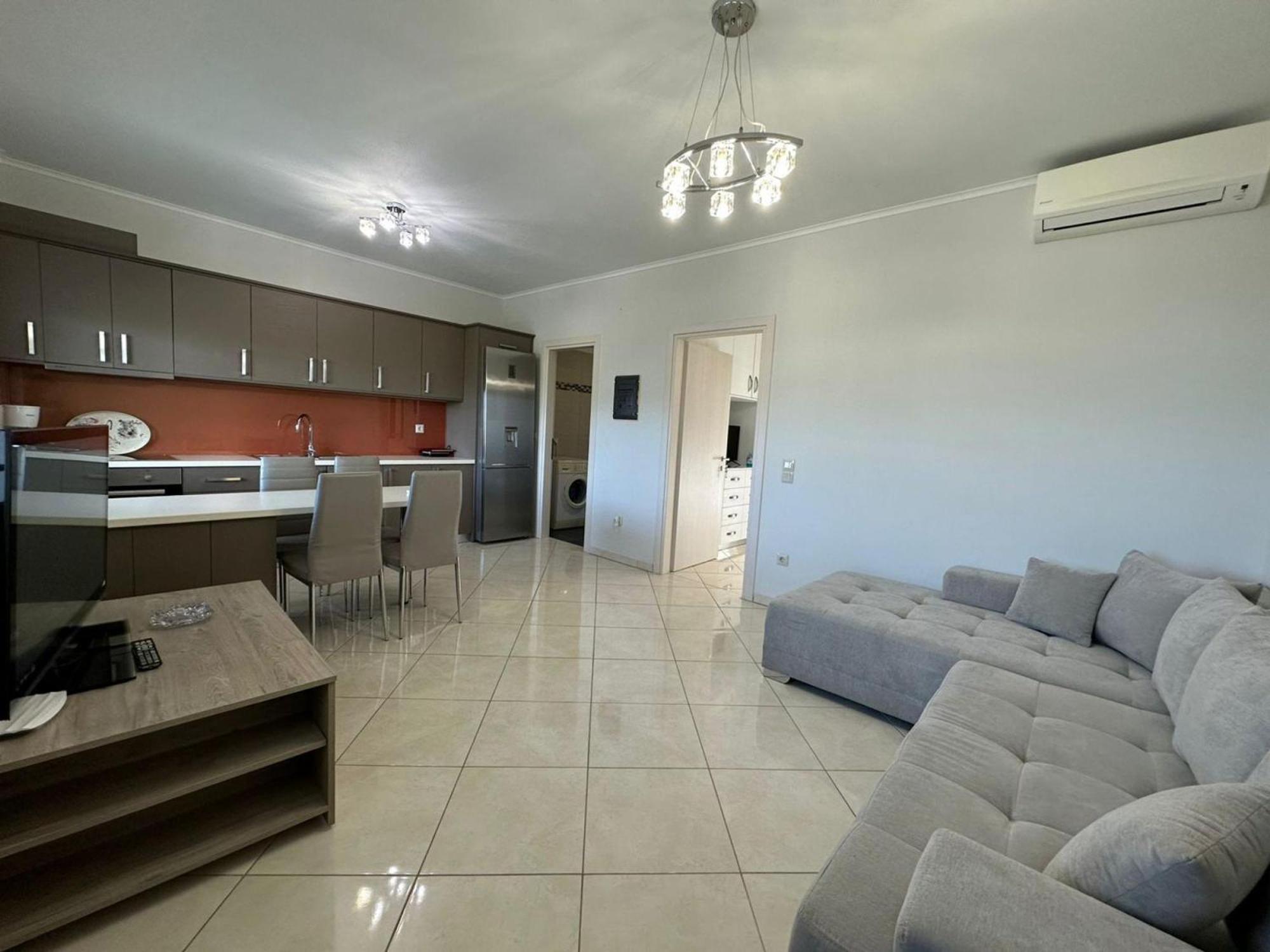 Elpida Luxury